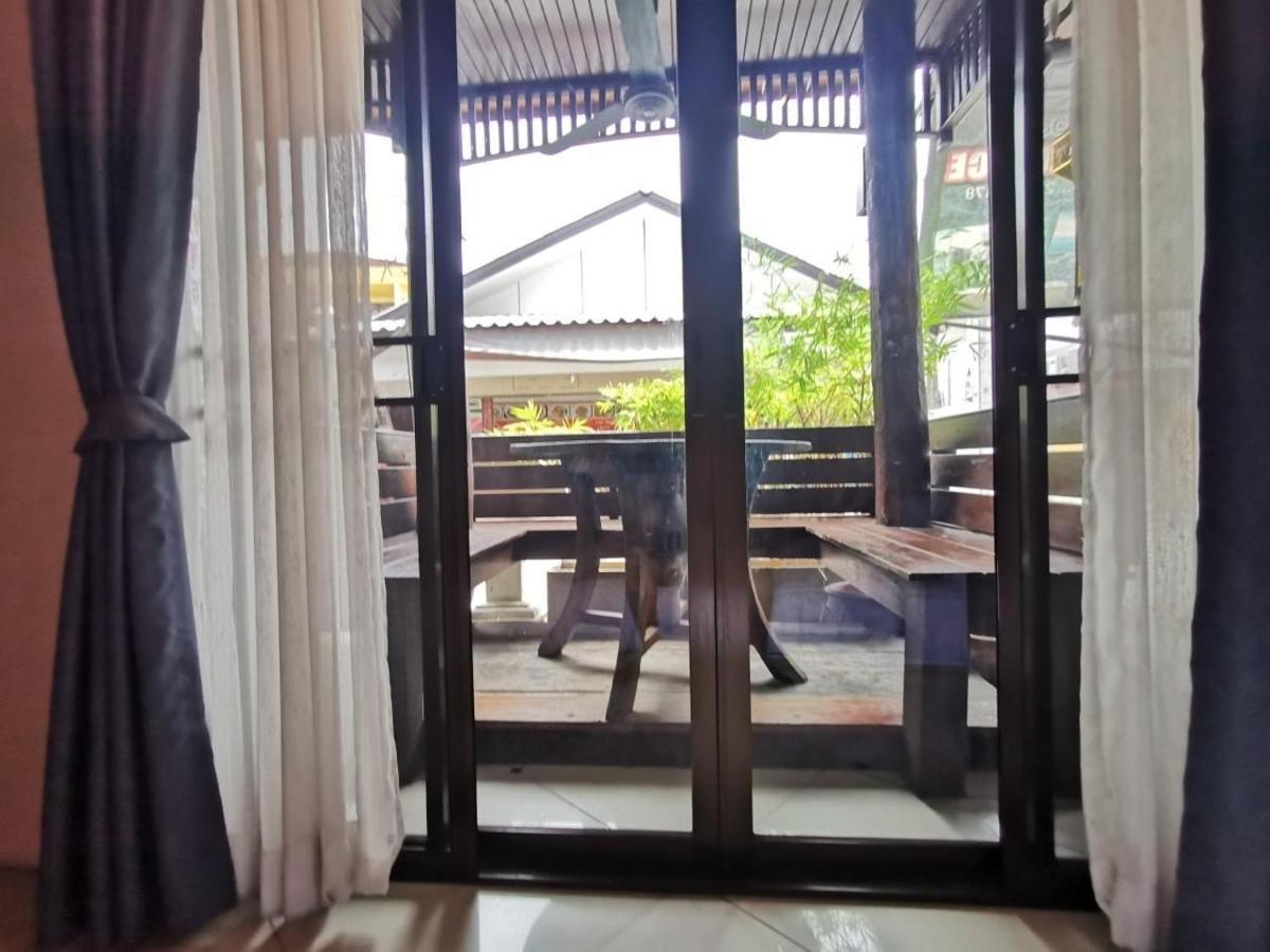 Madera House Chiang Mai Hotel Exterior photo