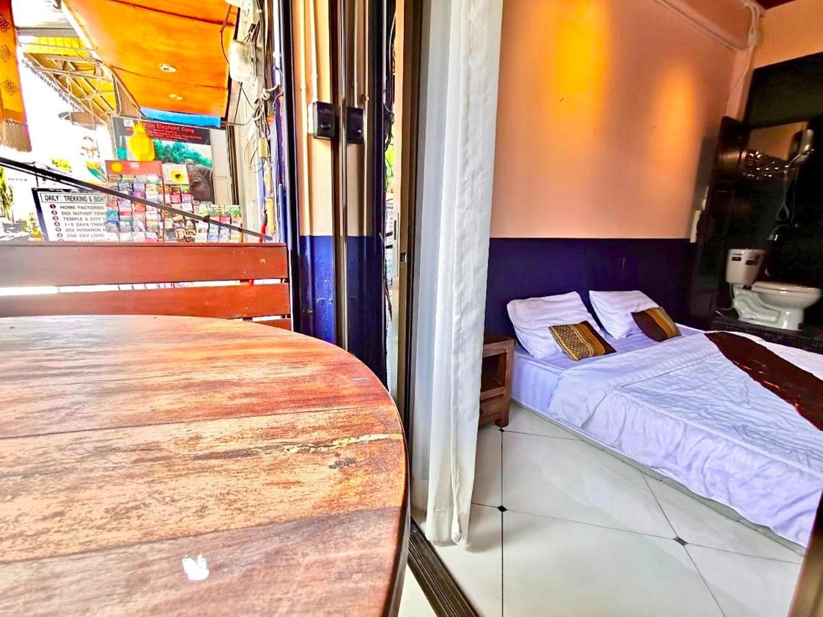 Madera House Chiang Mai Hotel Exterior photo